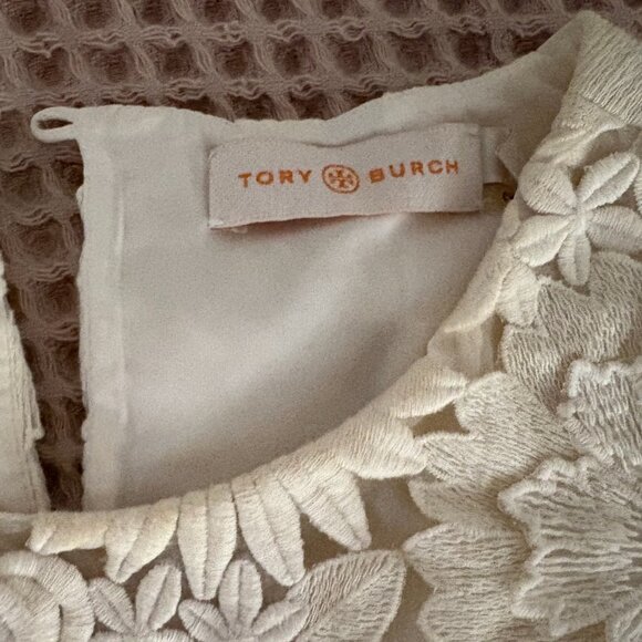 TORY BURCH creamy white silk long sleeve top with floral lace appliques - Picture 3 of 5